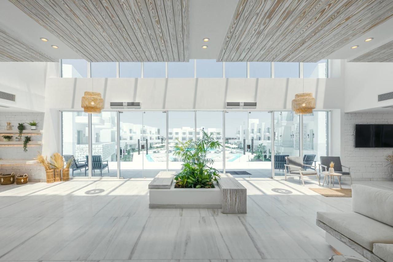 עיין סוחנה Tanoak Resort מראה חיצוני תמונה Interior of the terminal